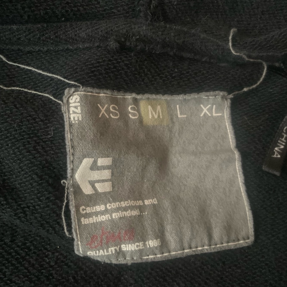Element Sweater - Picture 4 of 5